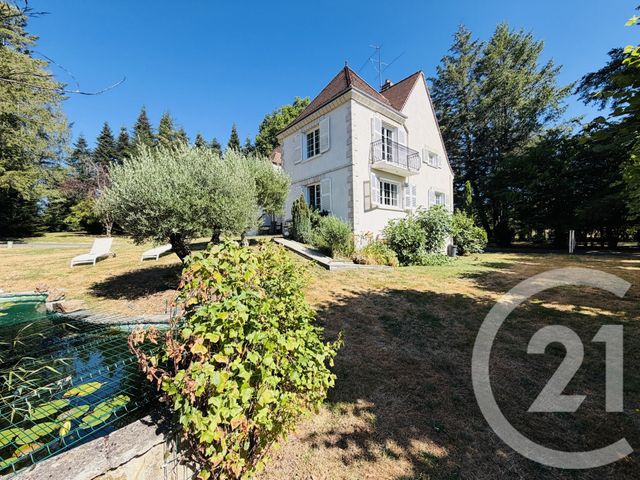 Maison &agrave; vendre - 7 pi&egrave;ces - 189,16 m2 - St Priest Taurion - 87 - LIMOUSIN