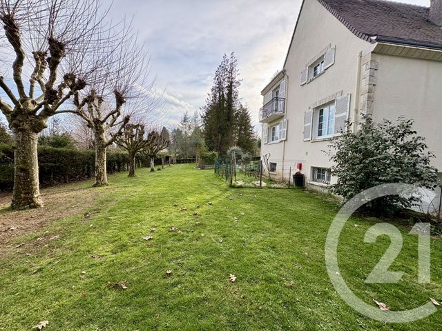 Maison &agrave; vendre - 7 pi&egrave;ces - 189,16 m2 - St Priest Taurion - 87 - LIMOUSIN