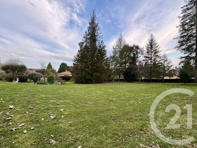 Maison &agrave; vendre - 7 pi&egrave;ces - 189,16 m2 - St Priest Taurion - 87 - LIMOUSIN