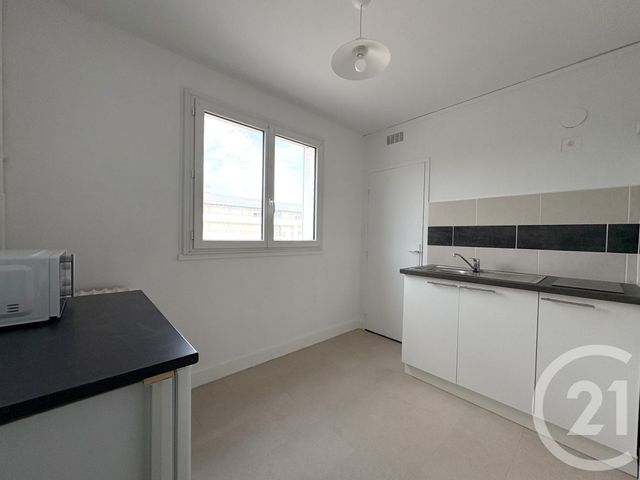 Appartement T3 &agrave; louer - 3 pi&egrave;ces - 55,83 m2 - Limoges - 87 - LIMOUSIN