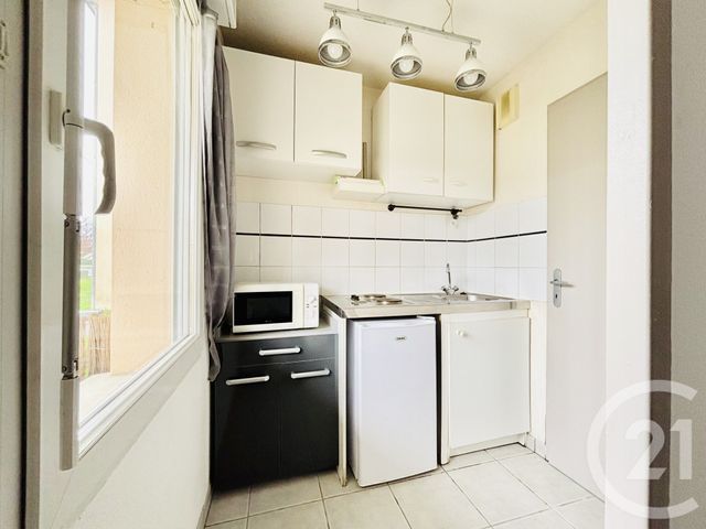 Appartement F2 &agrave; louer - 2 pi&egrave;ces - 47,97 m2 - Feytiat - 87 - LIMOUSIN