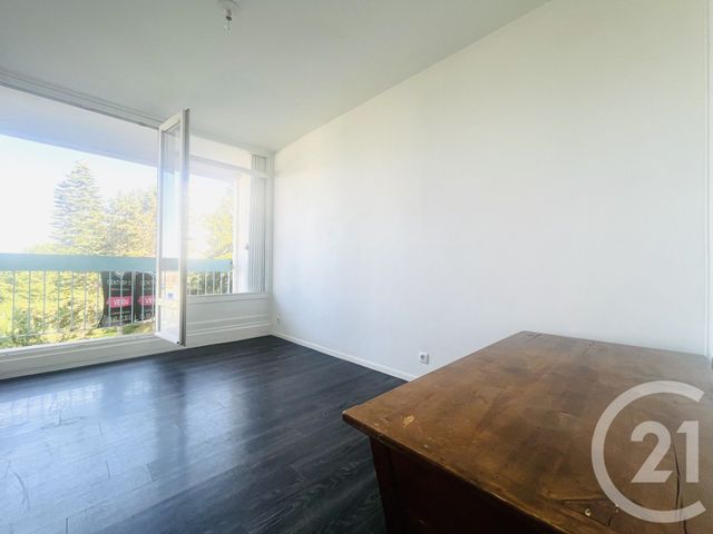Appartement T6 &agrave; vendre - 6 pi&egrave;ces - 107,76 m2 - Limoges - 87 - LIMOUSIN