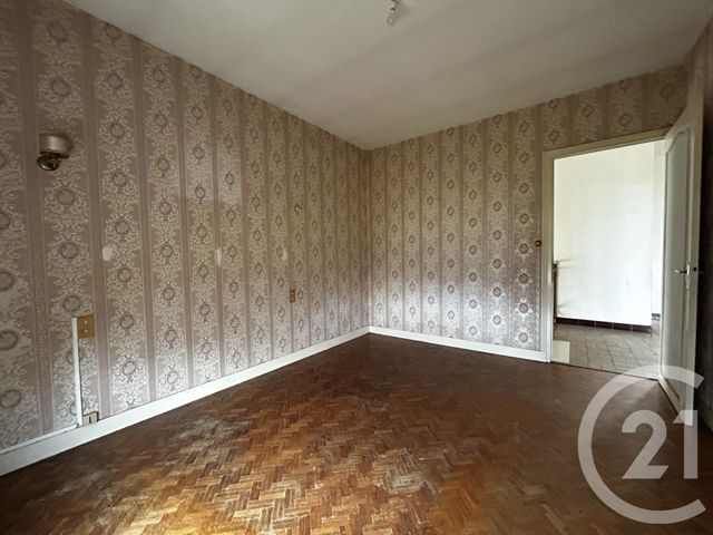 Maison &agrave; vendre - 6 pi&egrave;ces - 134,16 m2 - St Junien - 87 - LIMOUSIN