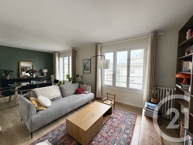 Appartement F4 &agrave; louer - 4 pi&egrave;ces - 96,12 m2 - Limoges - 87 - LIMOUSIN