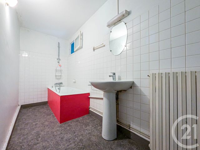 Maison &agrave; vendre - 5 pi&egrave;ces - 262 m2 - Chaillac Sur Vienne - 87 - LIMOUSIN