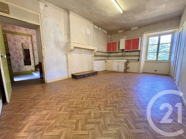 Maison &agrave; vendre - 2 pi&egrave;ces - 90,19 m2 - Peyrat De Bellac - 87 - LIMOUSIN