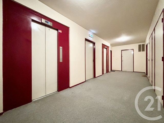 Appartement F4 &agrave; vendre - 3 pi&egrave;ces - 77,72 m2 - Limoges - 87 - LIMOUSIN