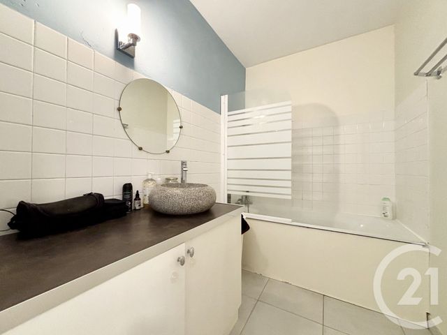 Appartement F4 &agrave; vendre - 3 pi&egrave;ces - 77,72 m2 - Limoges - 87 - LIMOUSIN