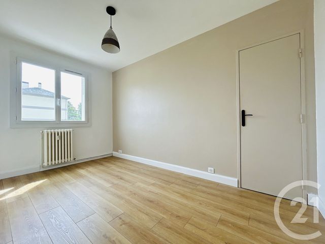Appartement T4 &agrave; vendre - 4 pi&egrave;ces - 64,04 m2 - Limoges - 87 - LIMOUSIN