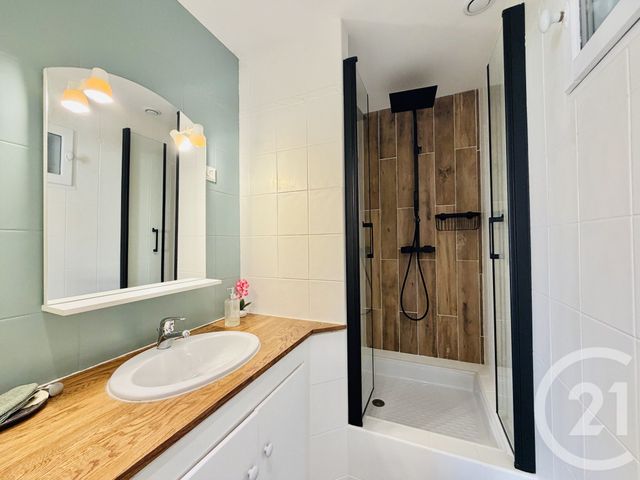 Maison &agrave; vendre - 7 pi&egrave;ces - 196,24 m2 - Le Palais Sur Vienne - 87 - LIMOUSIN