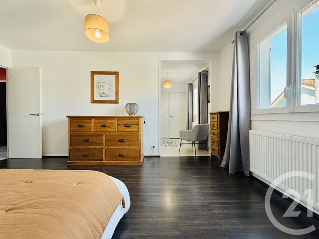 Maison &agrave; vendre - 7 pi&egrave;ces - 196,24 m2 - Le Palais Sur Vienne - 87 - LIMOUSIN