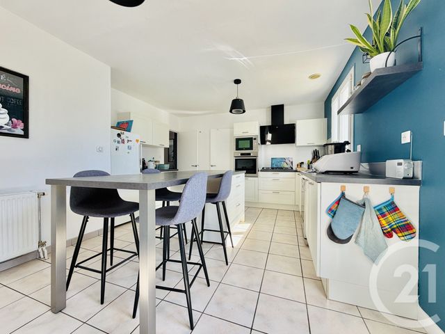 Maison &agrave; vendre - 7 pi&egrave;ces - 196,24 m2 - Le Palais Sur Vienne - 87 - LIMOUSIN