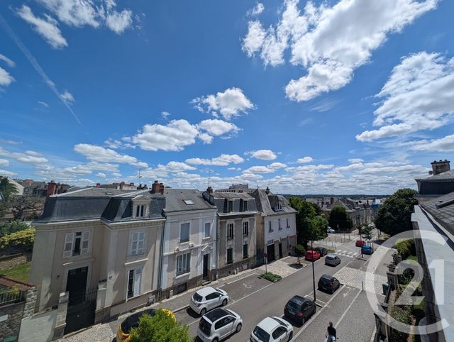 Appartement F4 &agrave; vendre - 4 pi&egrave;ces - 91,23 m2 - Limoges - 87 - LIMOUSIN
