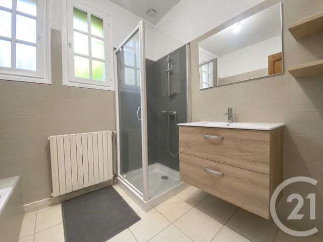 Maison &agrave; vendre - 6 pi&egrave;ces - 208,76 m2 - St Junien - 87 - LIMOUSIN