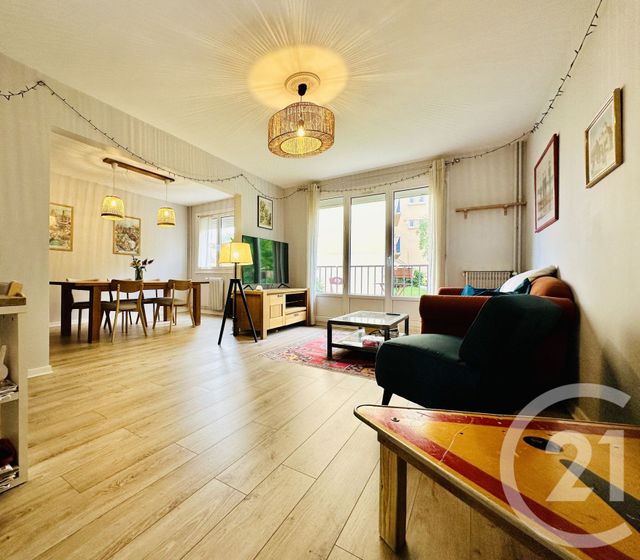 Appartement T4 &agrave; vendre - 3 pi&egrave;ces - 71,46 m2 - Limoges - 87 - LIMOUSIN
