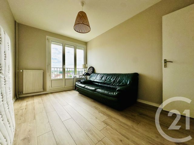 Appartement T4 &agrave; vendre - 3 pi&egrave;ces - 71,46 m2 - Limoges - 87 - LIMOUSIN