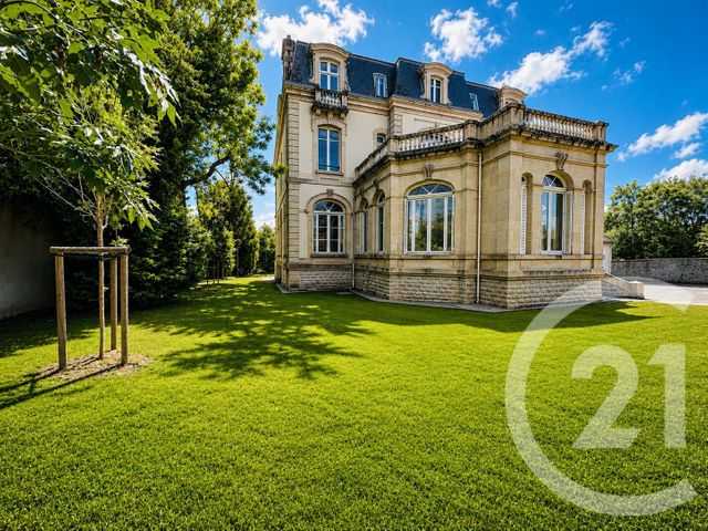 Maison &agrave; vendre - 20 pi&egrave;ces - 617 m2 - Limoges - 87 - LIMOUSIN