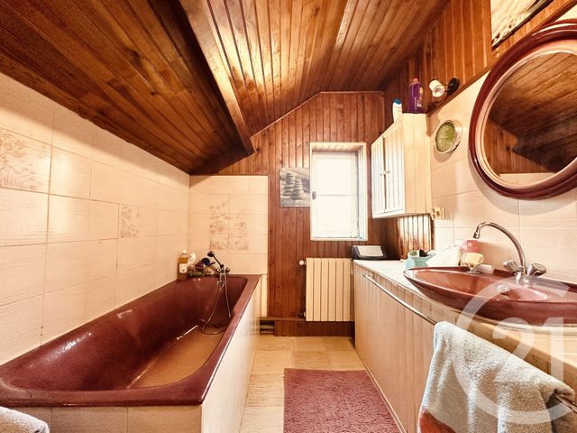 Maison &agrave; vendre - 4 pi&egrave;ces - 73,15 m2 - Le Palais Sur Vienne - 87 - LIMOUSIN