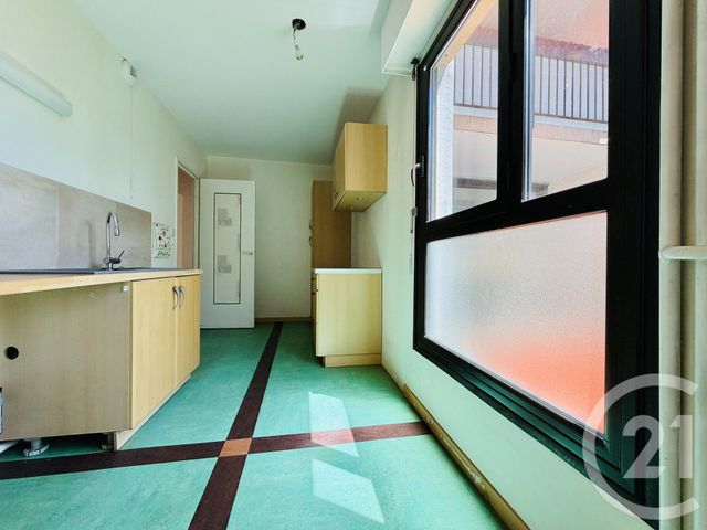 Appartement T4 &agrave; vendre - 4 pi&egrave;ces - 73,88 m2 - Limoges - 87 - LIMOUSIN