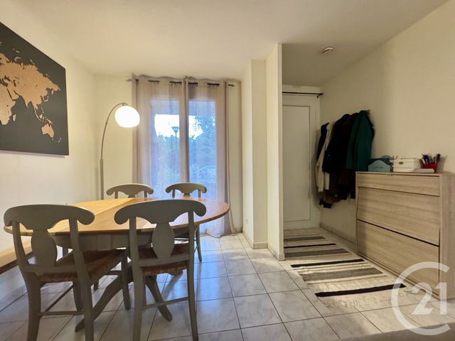 Appartement F2 &agrave; vendre - 2 pi&egrave;ces - 46,97 m2 - Condat Sur Vienne - 87 - LIMOUSIN