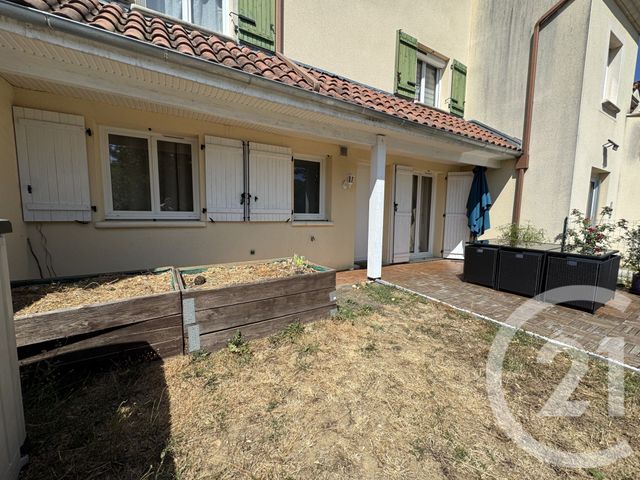 Appartement F2 &agrave; vendre - 2 pi&egrave;ces - 46,97 m2 - Condat Sur Vienne - 87 - LIMOUSIN