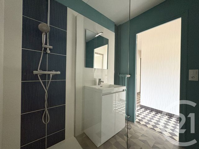 Appartement T3 &agrave; louer - 3 pi&egrave;ces - 59,50 m2 - Limoges - 87 - LIMOUSIN