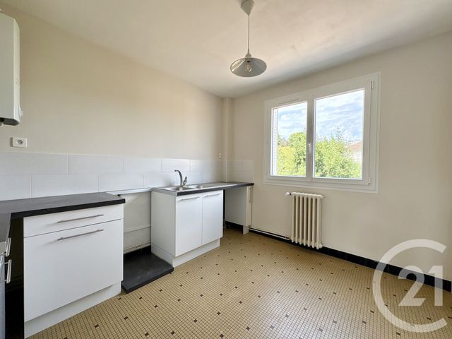 Appartement T3 &agrave; louer - 3 pi&egrave;ces - 59,50 m2 - Limoges - 87 - LIMOUSIN