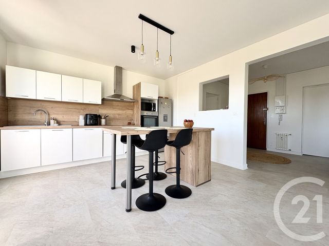 Appartement T2 &agrave; louer - 2 pi&egrave;ces - 68,60 m2 - Limoges - 87 - LIMOUSIN