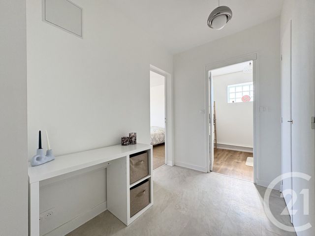 Appartement T2 &agrave; louer - 2 pi&egrave;ces - 68,60 m2 - Limoges - 87 - LIMOUSIN