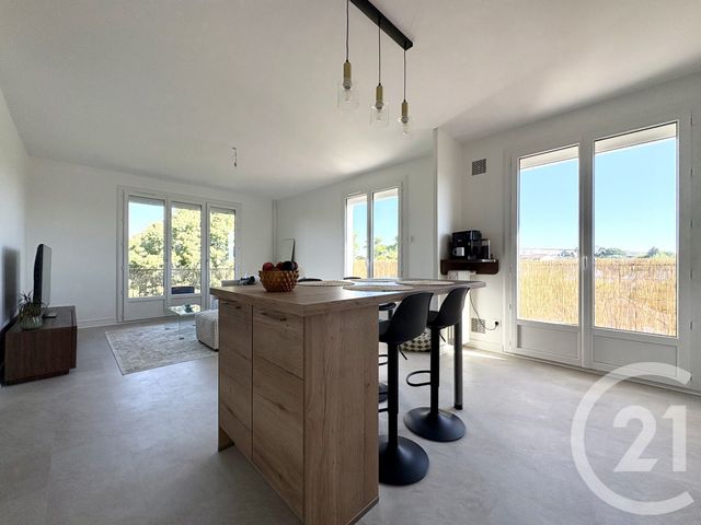 Appartement T2 &agrave; louer - 2 pi&egrave;ces - 68,60 m2 - Limoges - 87 - LIMOUSIN
