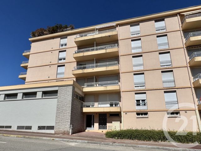 Appartement T5 &agrave; vendre - 5 pi&egrave;ces - 116,80 m2 - Limoges - 87 - LIMOUSIN