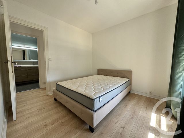 Appartement T5 &agrave; vendre - 5 pi&egrave;ces - 116,80 m2 - Limoges - 87 - LIMOUSIN