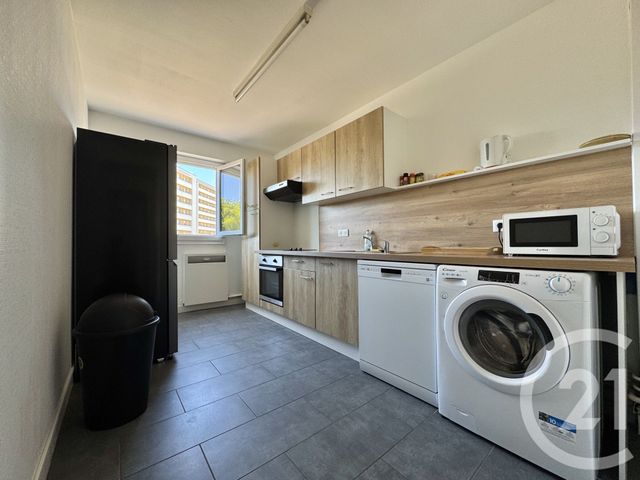 Appartement T5 &agrave; vendre - 5 pi&egrave;ces - 116,80 m2 - Limoges - 87 - LIMOUSIN