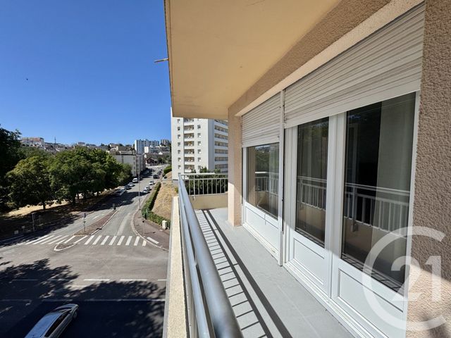 Appartement T5 &agrave; vendre - 5 pi&egrave;ces - 116,80 m2 - Limoges - 87 - LIMOUSIN