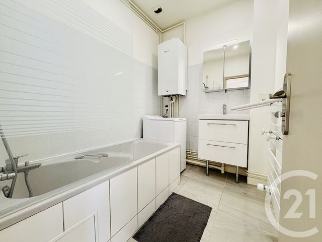 Appartement F2 &agrave; louer - 2 pi&egrave;ces - 47,30 m2 - Limoges - 87 - LIMOUSIN