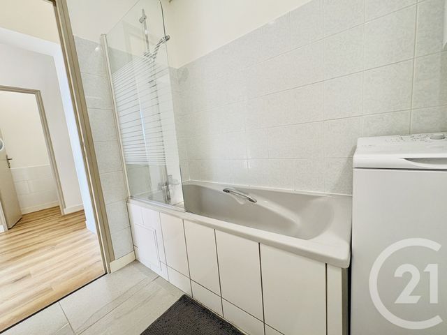 Appartement F2 &agrave; louer - 2 pi&egrave;ces - 47,30 m2 - Limoges - 87 - LIMOUSIN