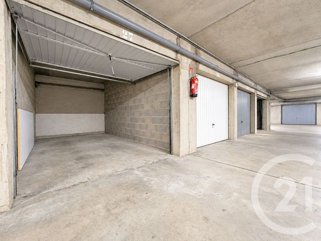 Parking &agrave; vendre - 14,12 m2 - Limoges - 87 - LIMOUSIN