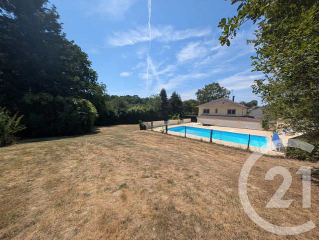 Maison &agrave; vendre - 7 pi&egrave;ces - 132 m2 - Couzeix - 87 - LIMOUSIN