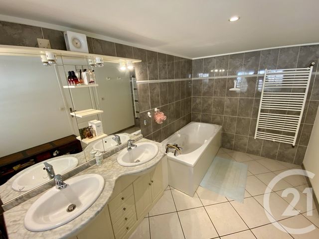 Maison &agrave; vendre - 7 pi&egrave;ces - 132 m2 - Couzeix - 87 - LIMOUSIN
