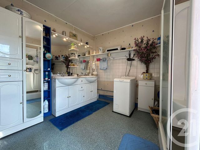 Maison à vendre - 8 pièces - 210,84 m2 - Pierre Buffiere - 87 - LIMOUSIN