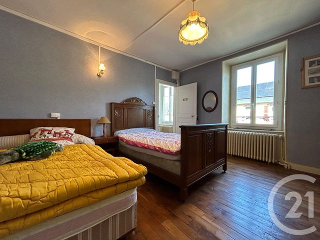 Maison à vendre - 8 pièces - 210,84 m2 - Pierre Buffiere - 87 - LIMOUSIN