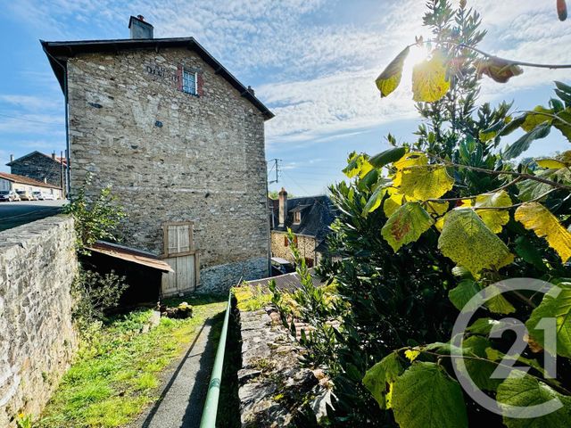 Maison à vendre - 8 pièces - 210,84 m2 - Pierre Buffiere - 87 - LIMOUSIN