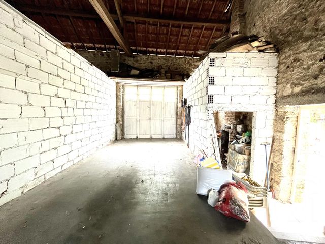 Maison &agrave; vendre - 9 pi&egrave;ces - 158,09 m2 - Rochechouart - 87 - LIMOUSIN