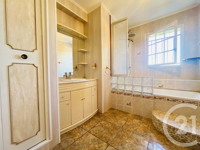 Maison &agrave; vendre - 7 pi&egrave;ces - 216,99 m2 - Verneuil Sur Vienne - 87 - LIMOUSIN