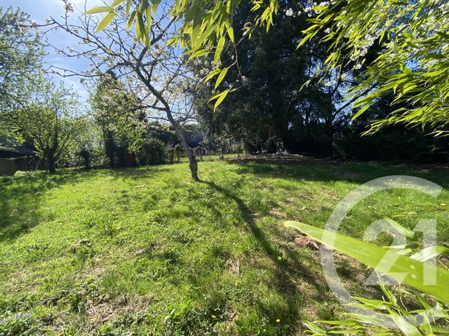 Maison à vendre - 4 pièces - 85,56 m2 - St Yrieix La Perche - 87 - LIMOUSIN