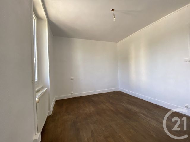 Maison à vendre - 4 pièces - 85,56 m2 - St Yrieix La Perche - 87 - LIMOUSIN