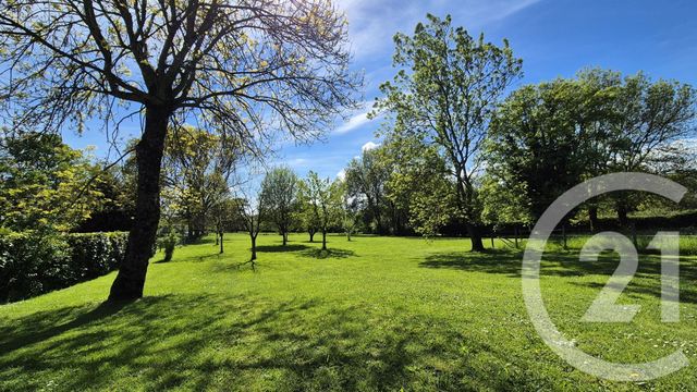 Maison &agrave; vendre - 5 pi&egrave;ces - 155 m2 - St Martin Le Chatel - 01 - RHONE-ALPES