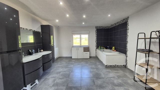 Maison &agrave; vendre - 6 pi&egrave;ces - 211 m2 - Vernoux - 01 - RHONE-ALPES