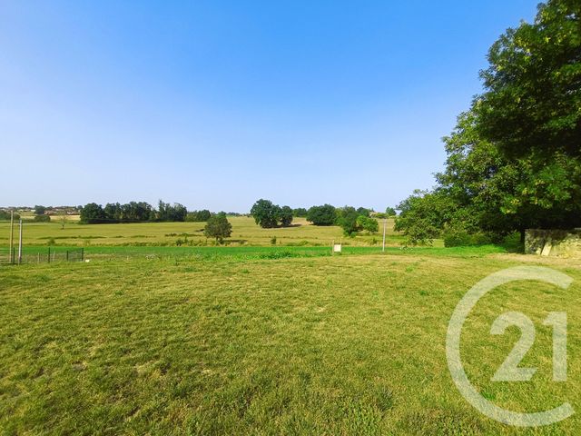 Terrain &agrave; vendre - 693 m2 - Foissiat - 01 - RHONE-ALPES