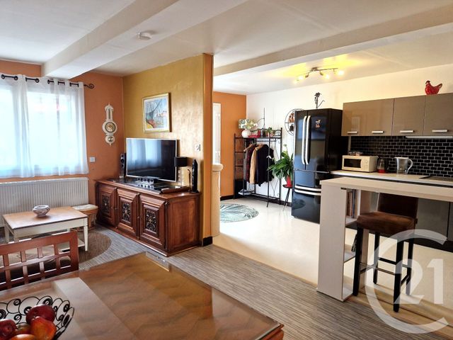 appartement - ST TRIVIER DE COURTES - 01